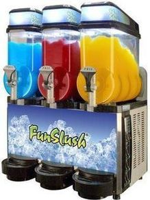 Slushmaskin att hyra i Malmö med tre smaker